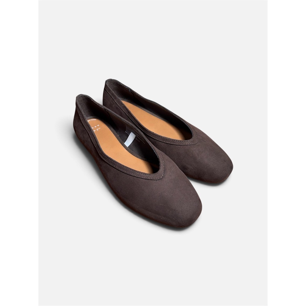 A New Day Ballet Flats Women's 9.5 Chocolate Brown Faux Suede Square Toe V-Cut